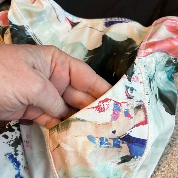 Lululemon Speed Tight III Pigment Wave Multi/Black/Regal Plum Thigh Pockets SZ6 - Picture 8 of 9